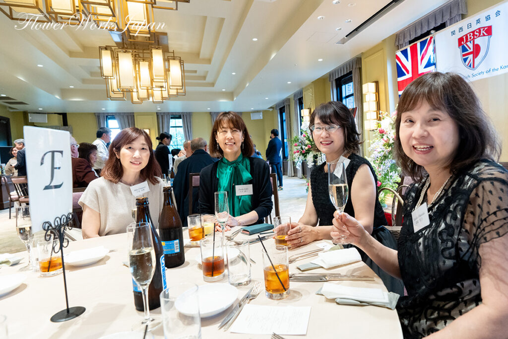 パーティー会場装花、チャールズ国王誕生日、フラワーワークスジャパン、