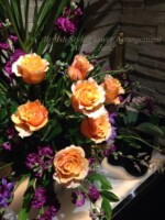 バラのカルピデューム、スプレーストック、リューココリーネ、活け込み、店舗花装花、装花、